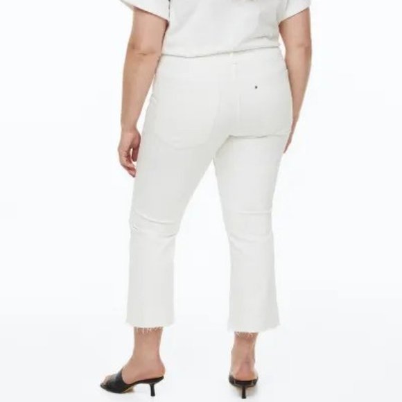 H&M Flared High Crop Jeans NWT - Picture 2 of 2